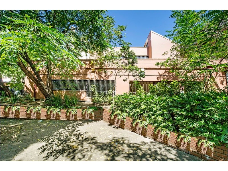 166 Cathedral Street, Woolloomooloo NSW 2011