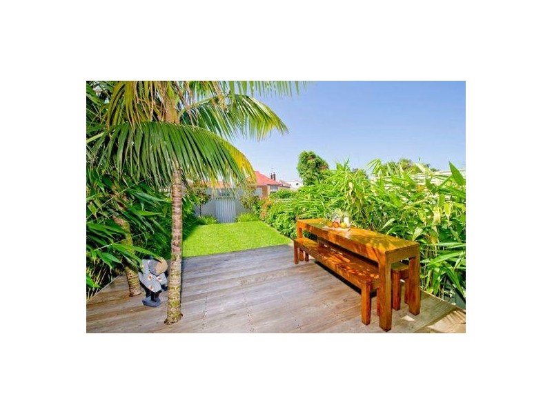 8 Rockley Street, Bondi NSW 2026