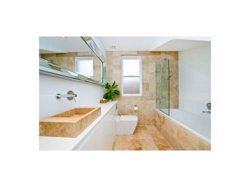 8 Rockley Street, Bondi NSW 2026