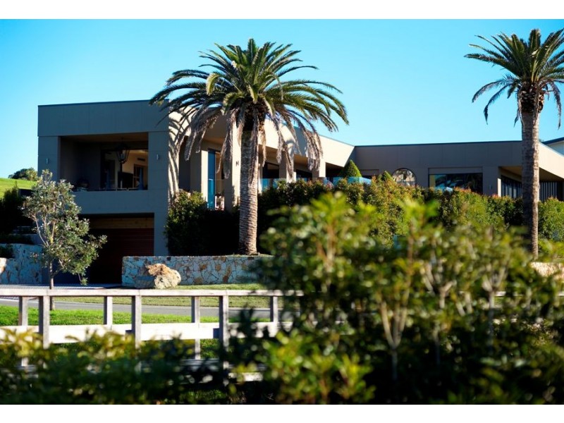 5 Glenelg Crescent, Red Head NSW 2430