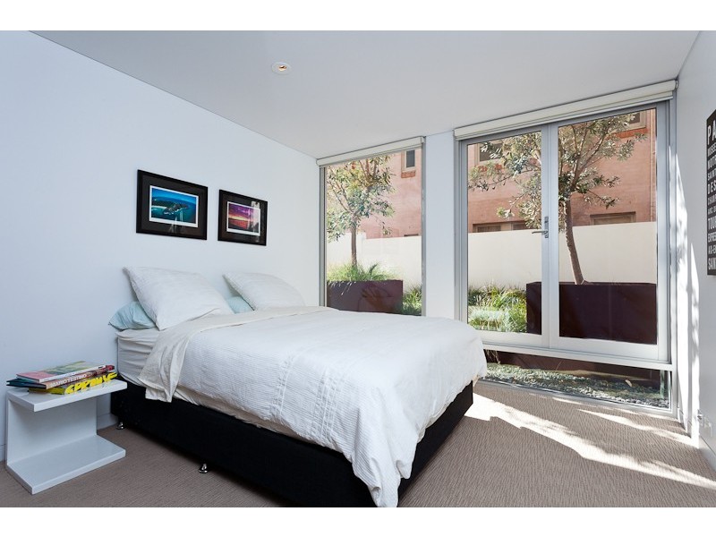 2/138-140 Warners Avenue, Bondi Beach NSW 2026