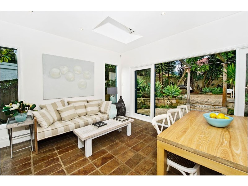 8 Simpson Street, Bondi NSW 2026