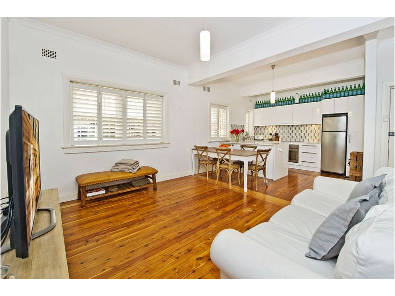 2/18 Edward Street, Bondi Beach NSW 2026