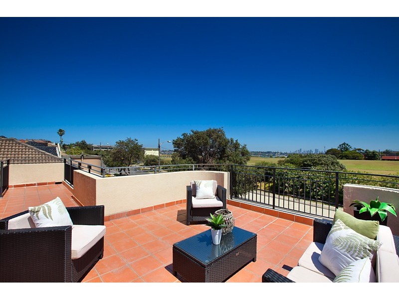 219 Military Road, Dover Heights NSW 2030