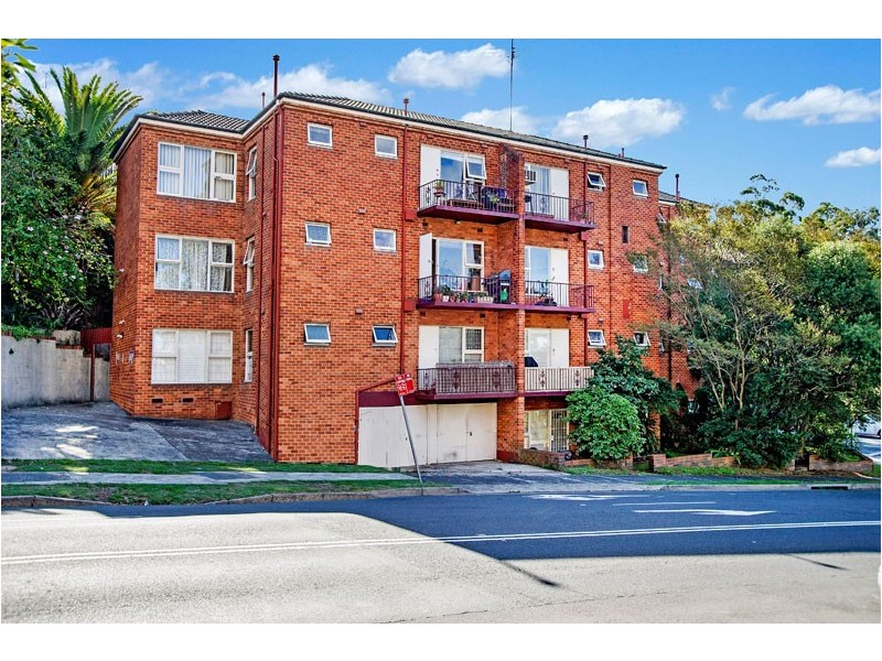 9/243a Old South Head Road, Bondi NSW 2026