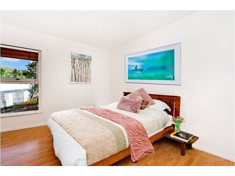 9/243a Old South Head Road, Bondi NSW 2026