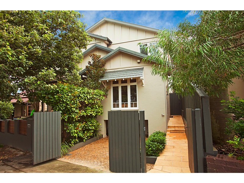 136 Wellington Street, Bondi NSW 2026