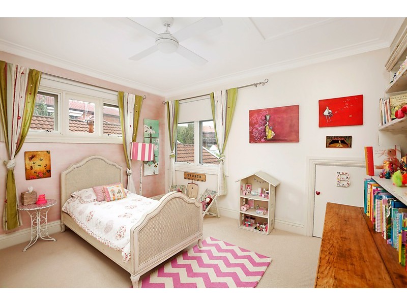 136 Wellington Street, Bondi NSW 2026