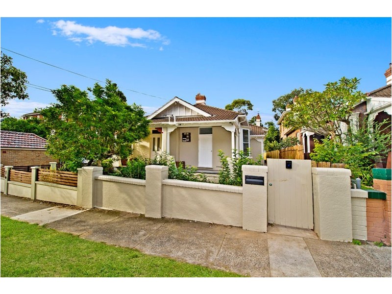 4 Bon Accord Avenue, Bondi Junction NSW 2022