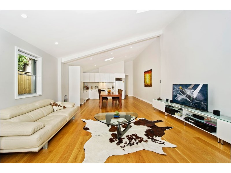 4 Bon Accord Avenue, Bondi Junction NSW 2022