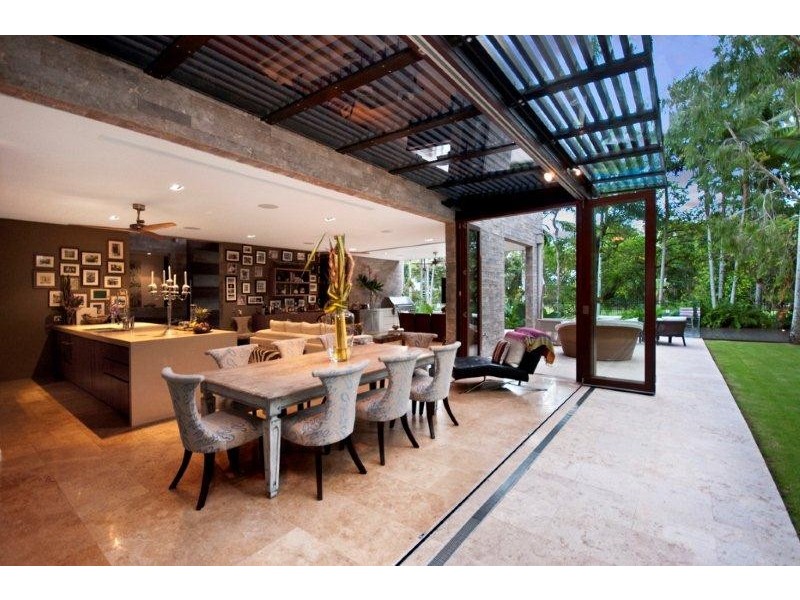 1 Beachfront Mirage, Port Douglas QLD 4877