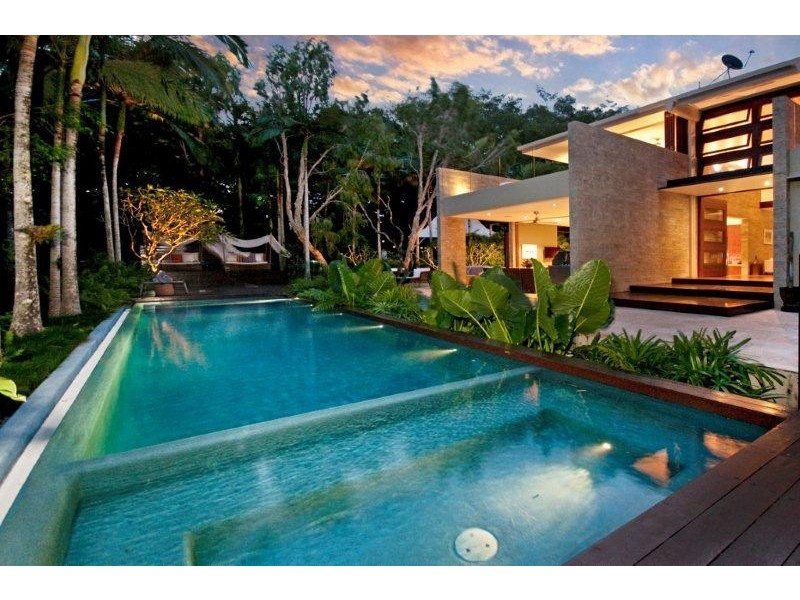 1 Beachfront Mirage, Port Douglas QLD 4877