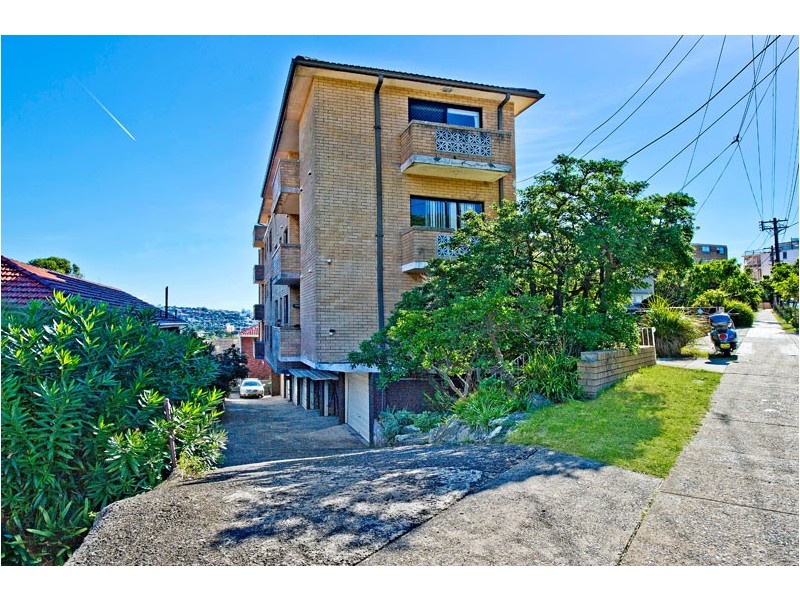 2/38 Military Road, North Bondi NSW 2026