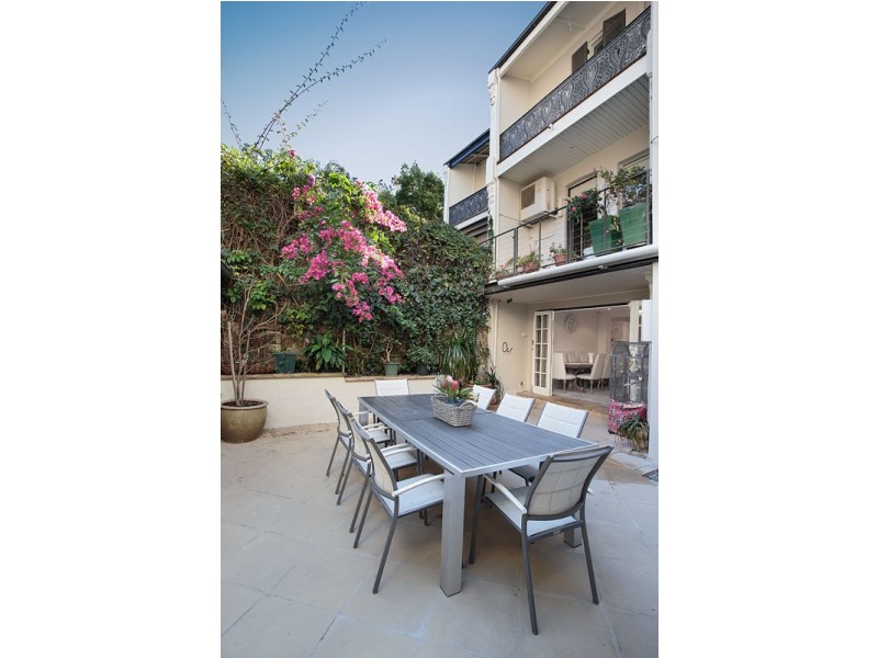 1 Quarry Street (off Jersey Road), Woollahra NSW 2025