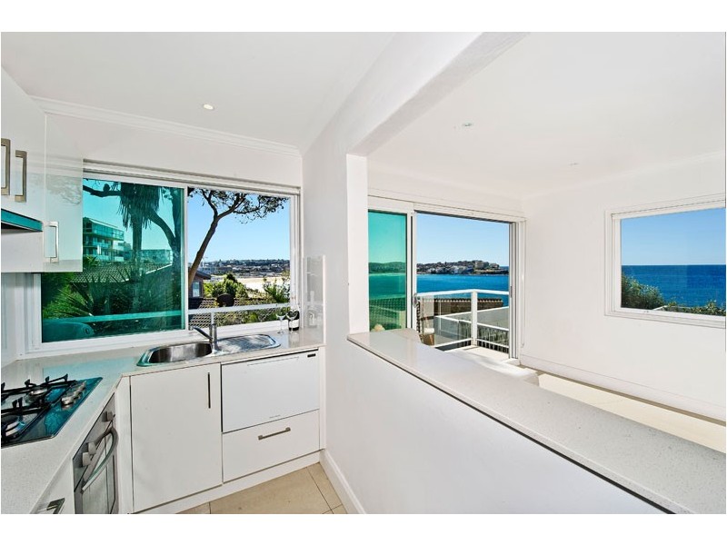 2/58 Fletcher Street, Bondi NSW 2026