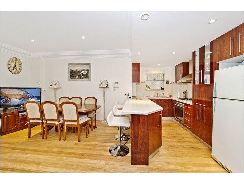 4/30-34 Penkivil Street, Bondi NSW 2026