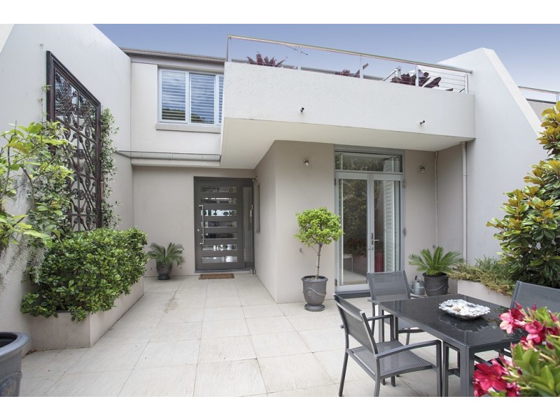 319B Edgecliff Road, Woollahra NSW 2025