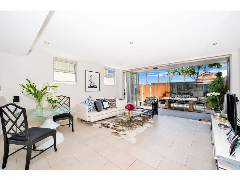 3/28-30 Fletcher Street, Tamarama NSW 2026