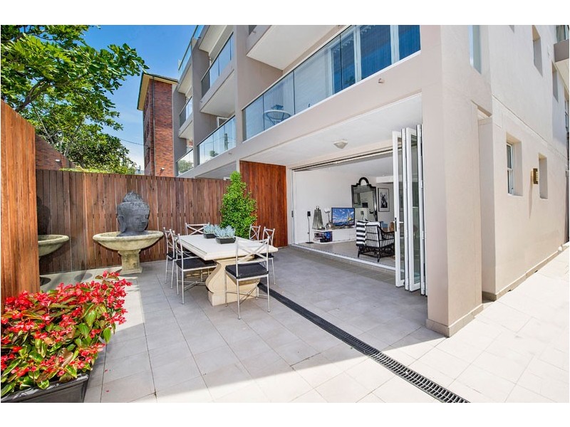 3/28-30 Fletcher Street, Tamarama NSW 2026