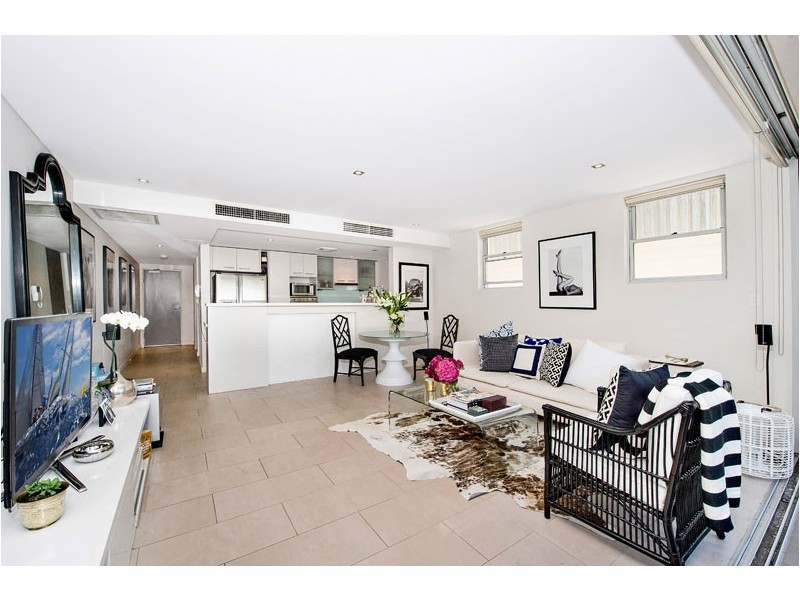 3/28-30 Fletcher Street, Tamarama NSW 2026