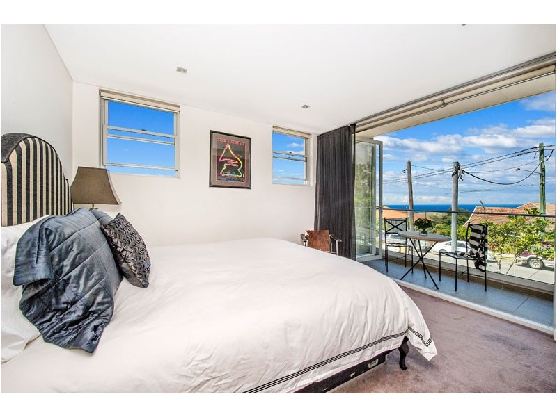 3/28-30 Fletcher Street, Tamarama NSW 2026