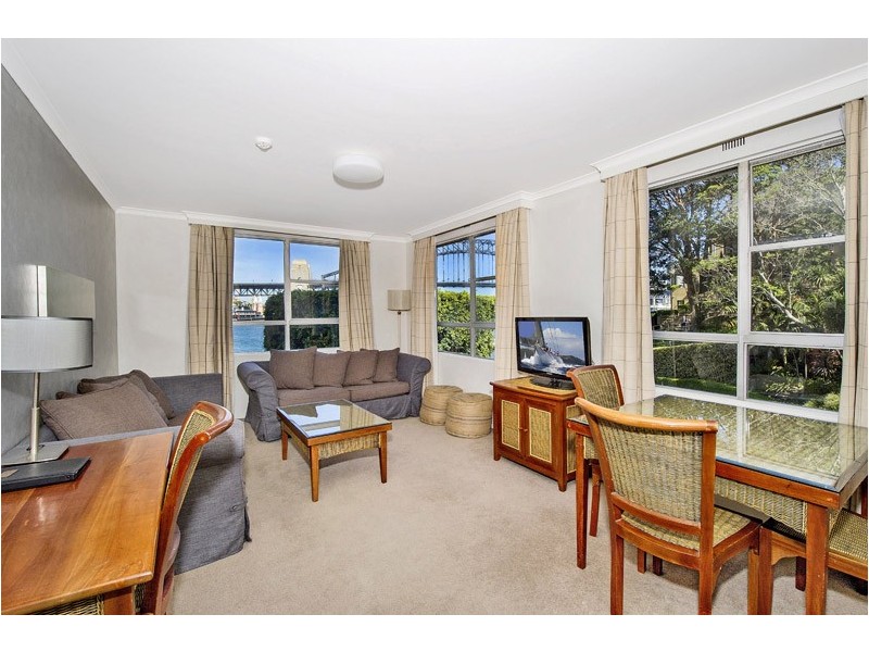 6/2A Henry Lawson Avenue, Mcmahons Point NSW 2060