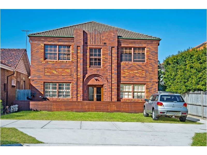 2/38 Wallis Parade, North Bondi NSW 2026