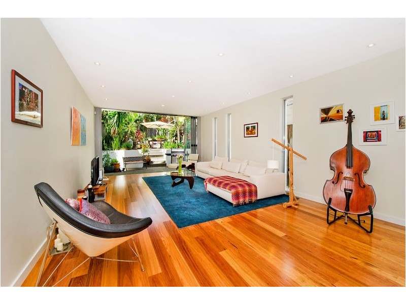 54 Wallis Parade, North Bondi NSW 2026