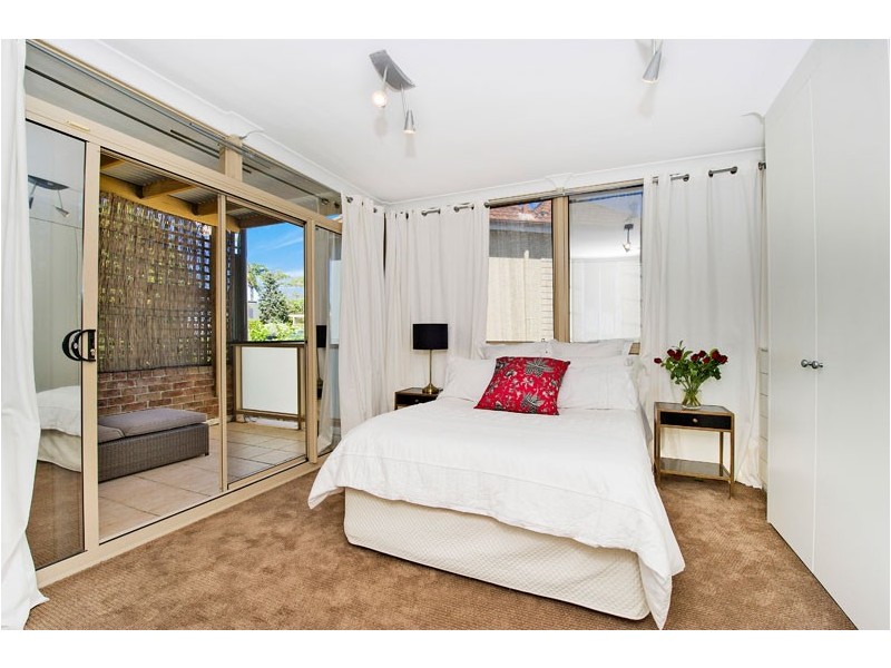 17 Ben Eden Street, Bondi Junction NSW 2022