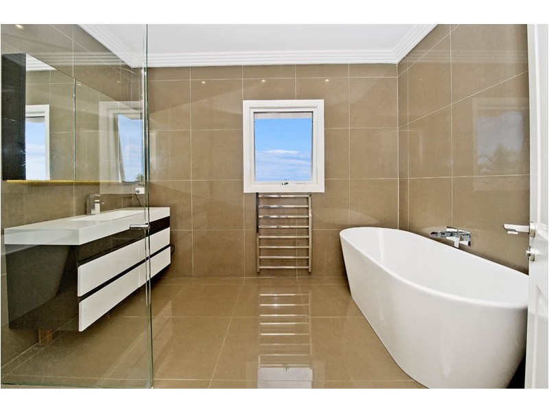 16 Oceanview Avenue, Vaucluse NSW 2030