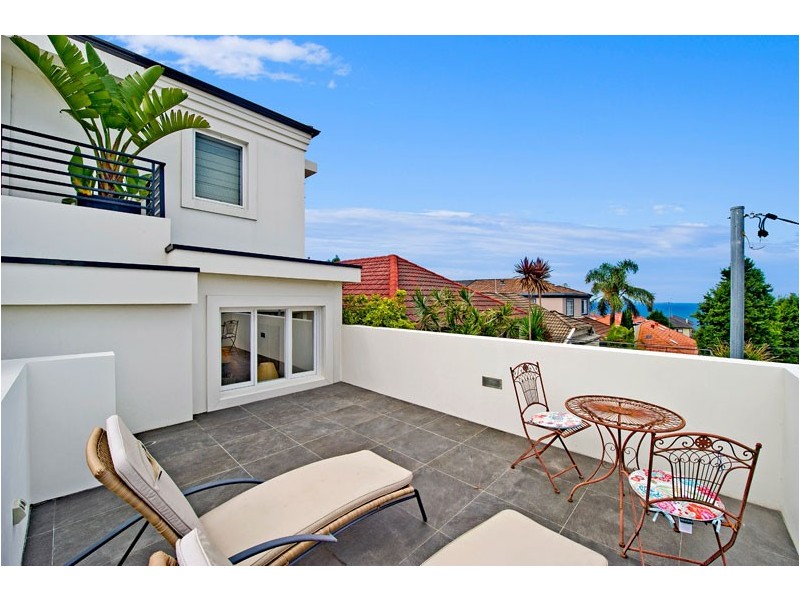 16 Oceanview Avenue, Vaucluse NSW 2030