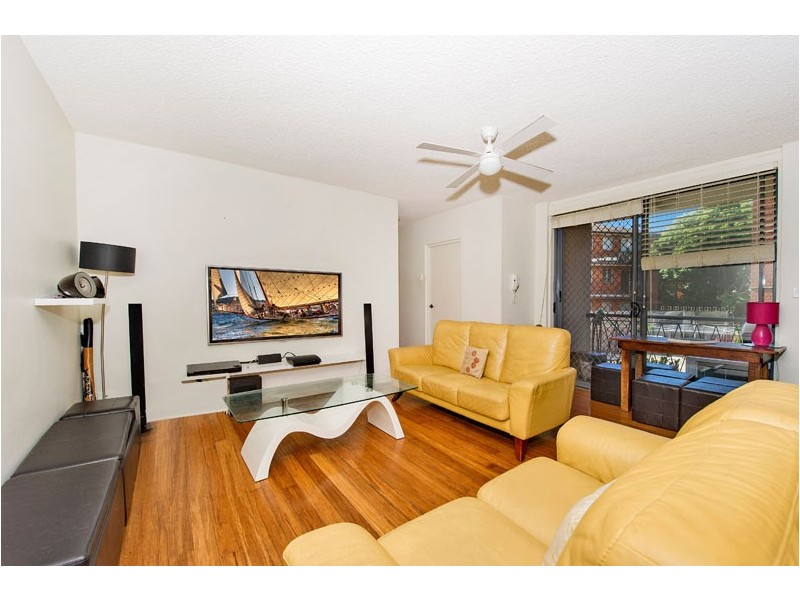 2/6 Brittain Crescent, Hillsdale NSW 2036