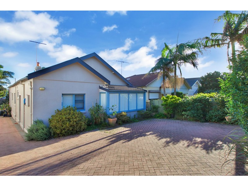 30 Wallis Parade, North Bondi NSW 2026