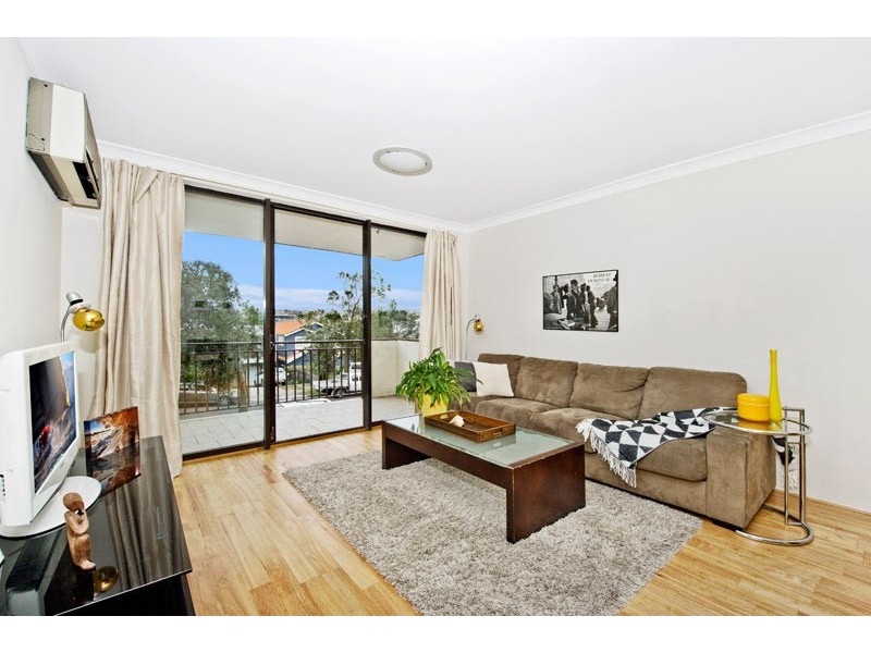 2/17-23 Wallis Parade, North Bondi NSW 2026