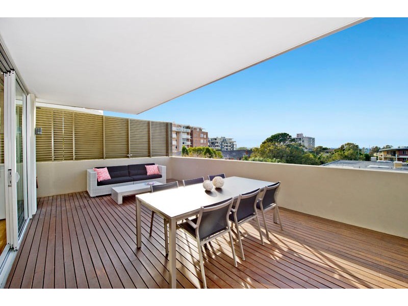 28/64 Penkivil Street, Bondi NSW 2026