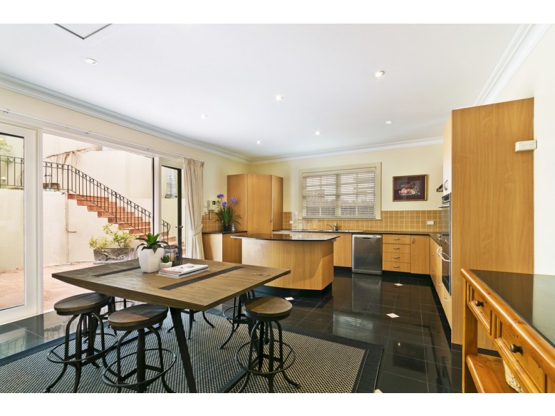 61 Drumalbyn Road, Bellevue Hill NSW 2023