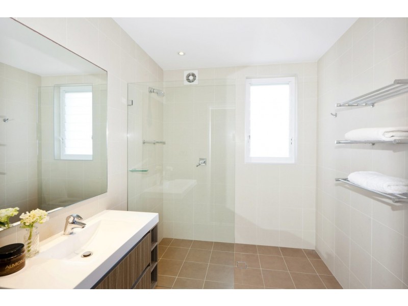 60 Hastings Parade, North Bondi NSW 2026