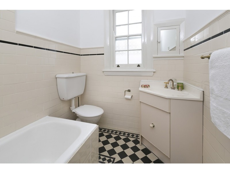1/11 Fern Place, Woollahra NSW 2025