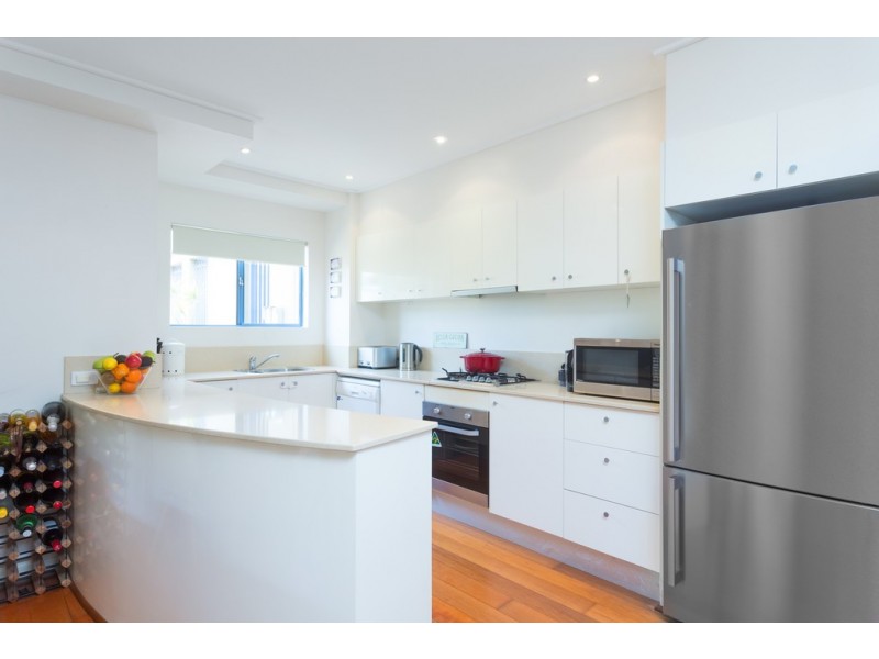 2/11-17 Wairoa Avenue, North Bondi NSW 2026