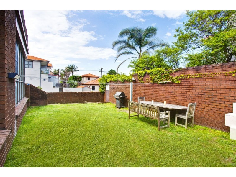 225 Military Road, Dover Heights NSW 2030
