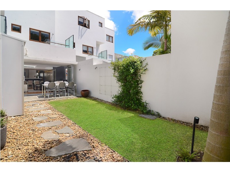 11 Poate Road, Centennial Park NSW 2021