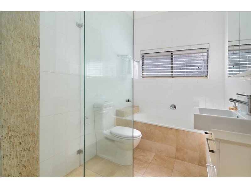 44 Wallis Parade, North Bondi NSW 2026