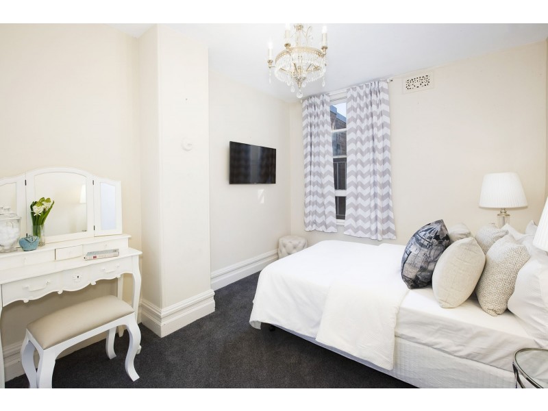 70 Holdsworth Street, Woollahra NSW 2025