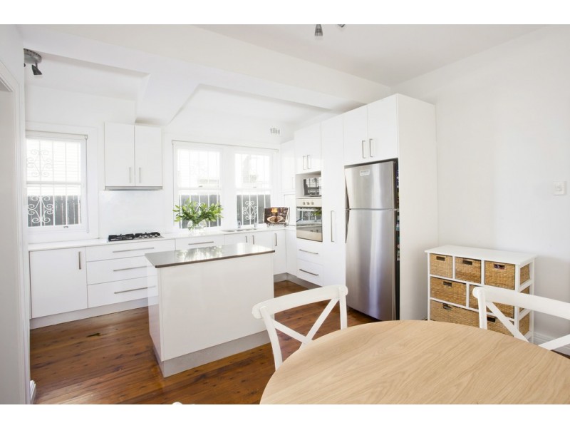 2/119 New South Head Road, Vaucluse NSW 2030