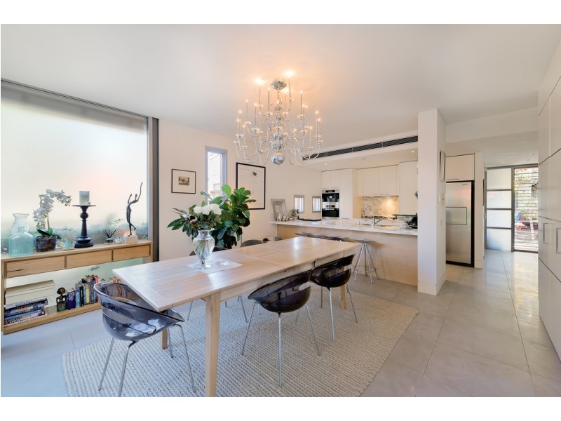 74 Mill Hill Road, Bondi Junction NSW 2022