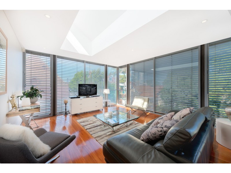 74 Mill Hill Road, Bondi Junction NSW 2022