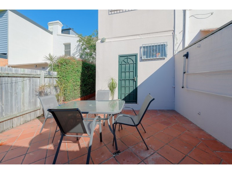 12 Thurlow Street, Redfern NSW 2016