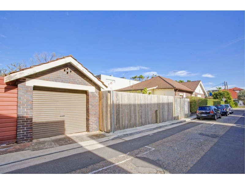 2 Avoca Street, Bondi NSW 2026