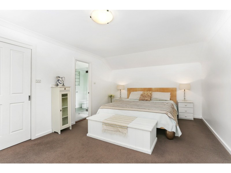 100 Old South Head Road, Vaucluse NSW 2030