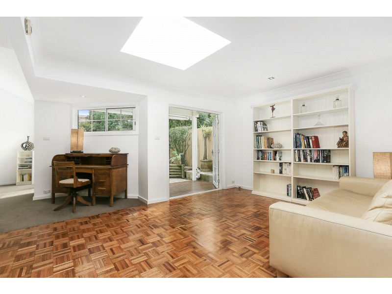 100 Old South Head Road, Vaucluse NSW 2030